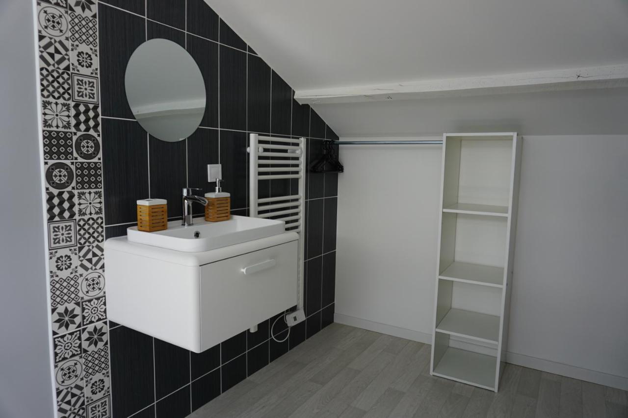 Appart Cosy 4 Personnes Avec Terrasse Ла Рош-сюр-Йон Екстериор снимка